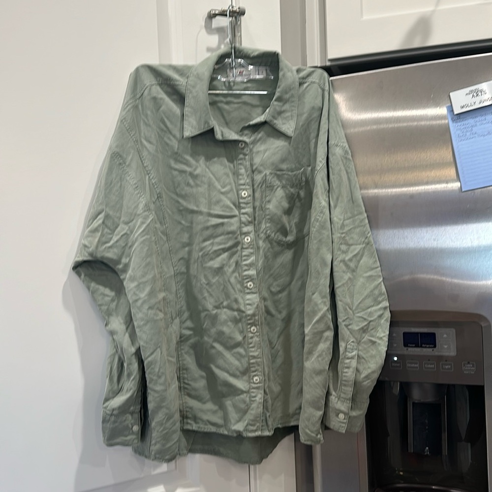 Vineyard Vines Button Down
